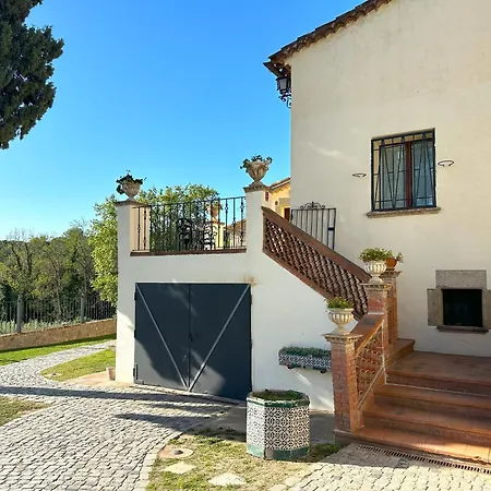 Masia Can Viver - Olive Oil Tourism B&B-2